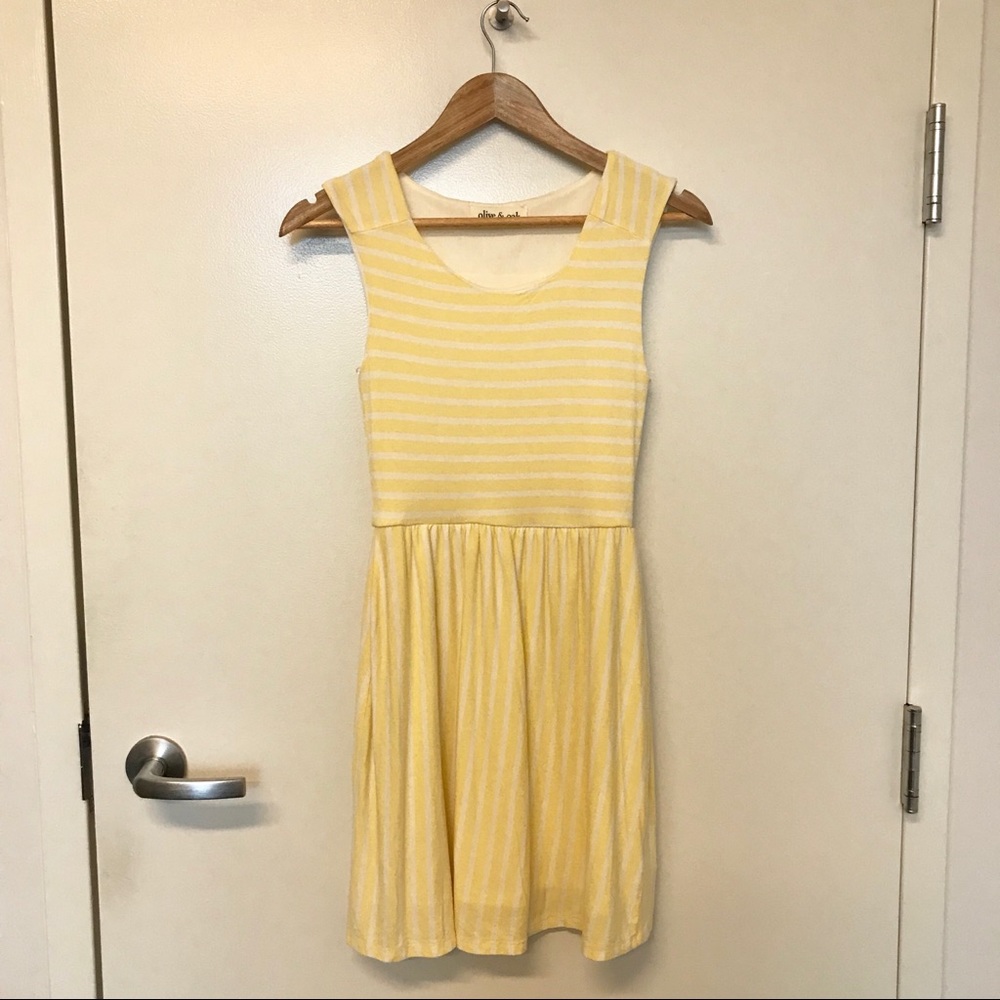NWOT Olive & Oak Yellow Striped Dress (XS)